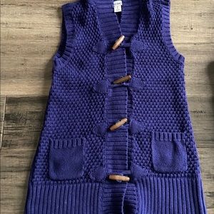 Sweater vest